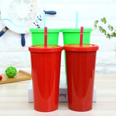 China The Classic Wholesale Plastic Drinking Cup 600ml Picnic Travel Plastic Cup With Straw for sale