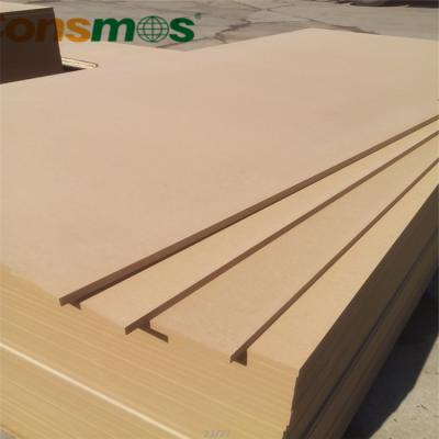 China Consmos E1 18mm Furniture MDF Price Dampproof Board / MDF / Single MDF for sale