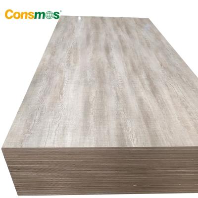 China Consmos Moisture Proof 18 Mm Waterproof White Melamine Faced Plywood Prices for sale