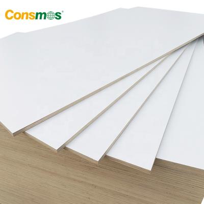 China 1220mm*2440mm Moisture Proof 18mm White Color Melamine Laminated Plywood Sheet for sale