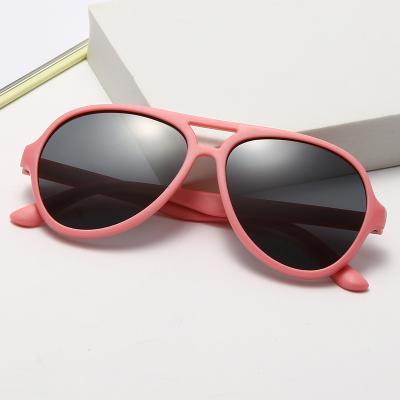 China Fashion Sunglasses Shape Baby Polarized Rubber Sunglasses Boy Girl Colorful Shades for sale