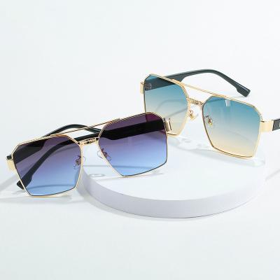 China Women's Tone Spring Legs Double Beam Box Two Sunglasses Men's Fashion Sunglasses Polarized Driving Sunglasses for sale