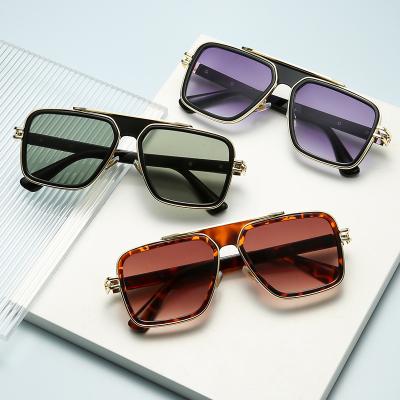 China Classic Square Sunglasses New Vintage Sunglasses For Men Fashion Square Frame Metal Luxury Sunglasses Women for sale