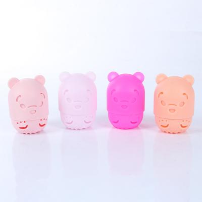 China Beauty Sponge Display& 2020 New Style Cartoon Bear Beauty Sponge Travel Silicone Container Makeup Cosmetics Blender High Quality Organizer Container for sale