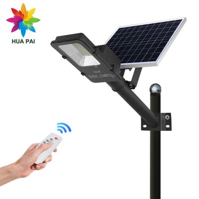 China ROAD HUAPAI Ip65 60w 100w 150w 200w High Working Efficiency High Lumen Waterproof Solar Led Street Light for sale