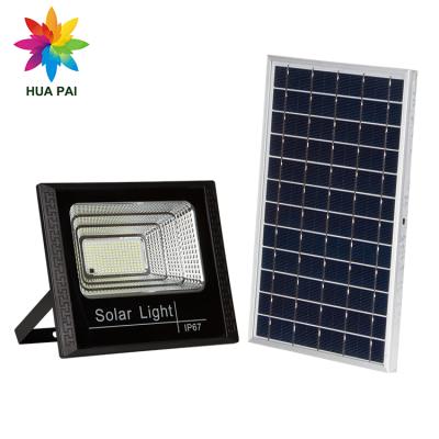 China HUAPAI High Lumen Courtyard IP65 25W 40W 60W 100W 200W Waterproof Plastic LED Housing Solar Flood Light for sale