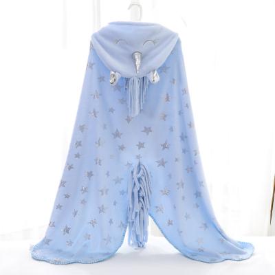 China Animal Anti-Pilling Hooded Organics with Smile Newborn Baby Shawls and Blankets Think for sale