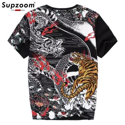 China Dragon Tiger Embroidery Carp Loose Man Anti-pilling New Arrival O-neck T-shirt Men's Heavy Cotton Shorts Hip Hop Summer Original Floral T-shirt for sale