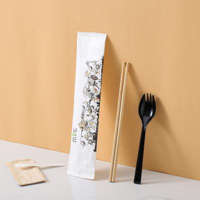 China CLASSIC Disposable Chopsticks Four Pieces Take-Out Tableware Set Set Four In A Bamboo Tableware Bag Supplies Chopsticks for sale