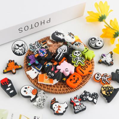 China Viable Wholesale Reviright Food Grade DIY Pacifier Chain Accessories Baby Teething Charms Christmas Pumpkin Ghost Skull Silicone Beads for sale