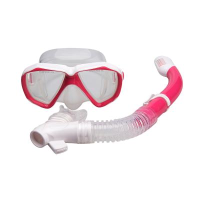 China Fashion Design Tempered Glass Scuba Diving Equipment Set Waterproof Snorkel Set Scuba Diving Mask for sale