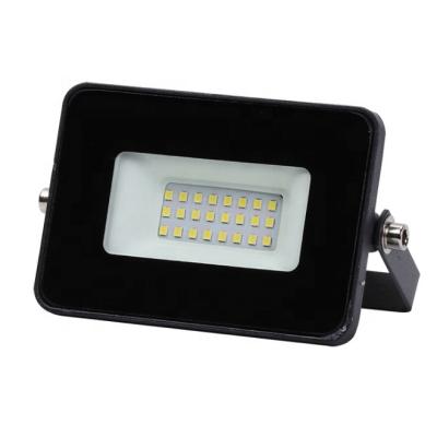 China Commercial Outdoor LANDSCAPE 10W 30W 50W 100W 135 Watt 180W 200W IP66 SMD 220V LED Driverless Flood Light for sale