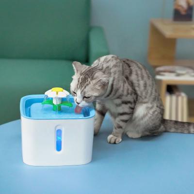 China Cat Dog Pet Water Fountain Automatic Automatic Cat Drinking Flower Water Dispenser Bowl with Filters Pet Water Fountain for sale