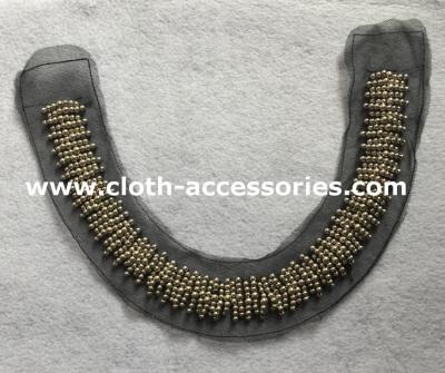 China la forma de 40G U cosió la plata Shinning del ajuste moldeado del cuello para el vestido de cuero de la franja en venta