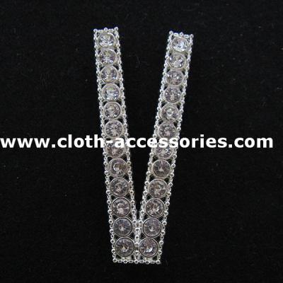 China Shinning Silver Plated V Shape Metal Buckles Nickel  Free For Evening Dress for sale