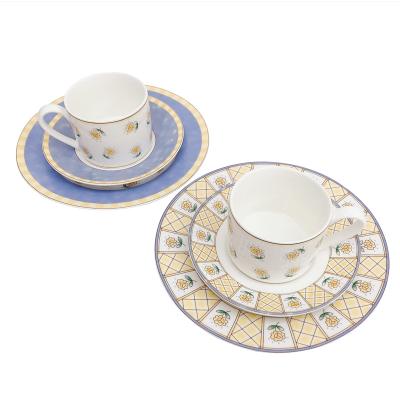 China Lelyi Retro Small Sustainable Creative Daisy Ceramic Coffee Cup And Saucer Set for sale