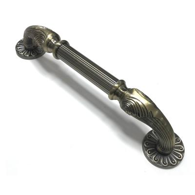 China Spain villa high quality heavy zinc alloy modern antique bronze style exterior main door handle pull for sale