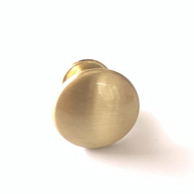 China Modern Europe Style Knob Type Brass Furniture Knob Pull Handle for Bathroom Cupboard Wardrobe Drawer Cabinet Door and Sideboard for sale