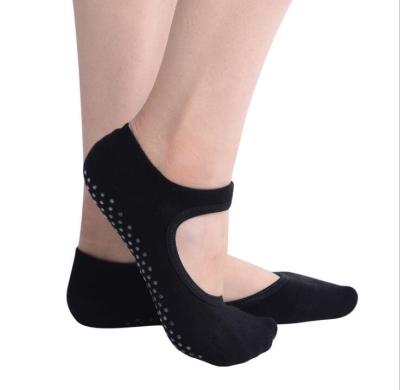 China Amazon Breathable Hot Sale Ballet Barre Pilates Ballet Slip Skid Cotton Socks Comfortable Yoga Barre Socks Non for sale