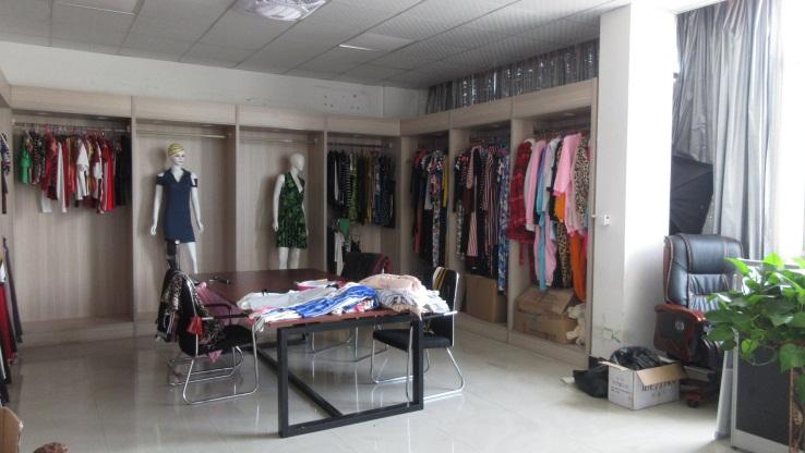 Verified China supplier - Pujiang Geling Clothing Co., Ltd.