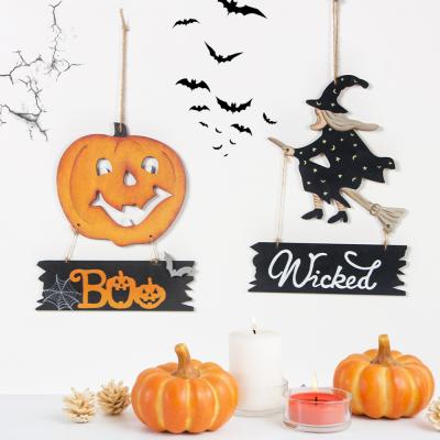 China Disposable Eco-Friendly Halloween Party Party Wall Horror Decoration Halloween Atmosphere Wooden Hanging Decoration for sale