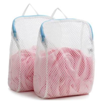 China Sustainable Laundry Bag For College Student Travel Laundry Storage Monogrammed Mesh Wash Bag for sale