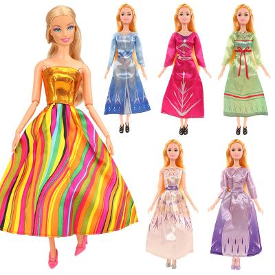 China Cartoon Toy New Style Beautiful 6 Pieces Doll Princess Dresses With Handmade For Girl 11.5inch DIY Doll Play Toys Gift for sale