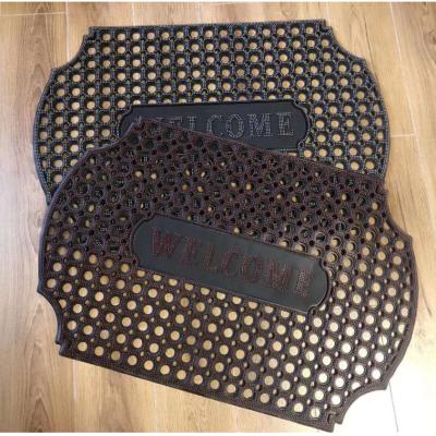 China Washable Oval Rubber Door Mat With Hole Cover Entrance Non-Slip Indoor Outdoor Doormats Waterproof Shoe Mat For Restaurant School for sale