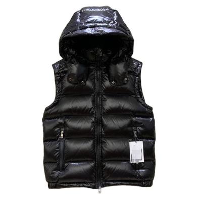 China Brand New Anti-wrinkle Down Vest Winter Men Detachable Hooded Vests for sale