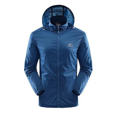 China 2021 Summer Men Breathable Portable Outdoor Lightweight Anti UV Hooded Jacket for sale