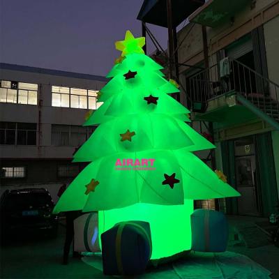 China PVC Tarpaulin / Oxford Cloth / Optio Christmas Lighting Decorations Outdoor Giant Inflatable Christmas Tree for sale