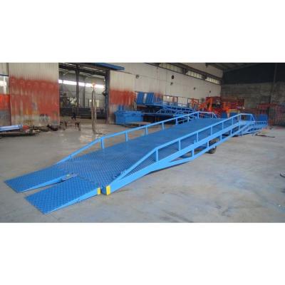 China Easy Operation First Class Dock Ramp Livestock Loading Ramp for sale