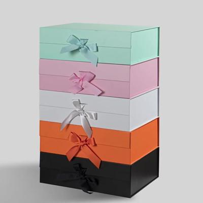 China Recycled Materials Custom Gift Box With Changeable Ribbon And Magnetic Closure For Sturdy Foldable Luxury Packaging Box for sale