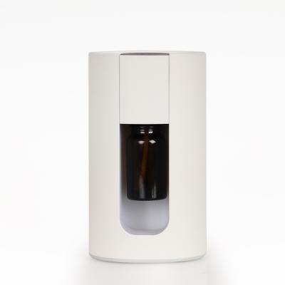 China High Quality Water Shortage Protection USB Essential Oil Car Diffuser Rechargeable Battery Aroma Diffuser for sale