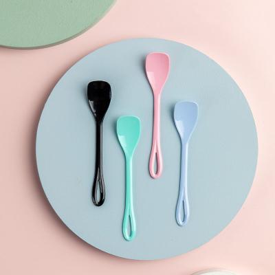 China Plastic Spoon Disposable Tableware Thickened Ice Cream Scoop Is Cute And Exquisite Old Y12 for sale