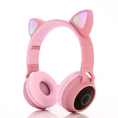 China 3.5mm Auxin Headset Wireless MIC Headset Kids Girl Luminous Music Earphone Gift Blue Cute Cat Ear Headphones Children for sale