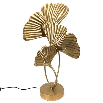 China Vintage golden EUROPEAN ginko leaves iron table lamp for sale