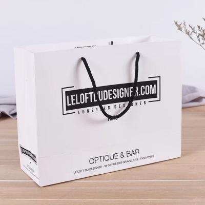 China OEM Factory Shopping Recyclable Gift Bags , Custom Paper Printing Sack Art Bag With Handle for sale