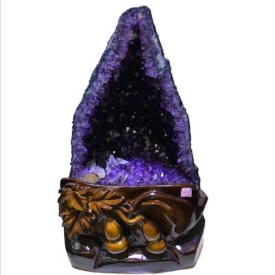 China China Wholesale Natural Healing Crystals Brazil Amethyst Geodes Amethyst Caves for sale