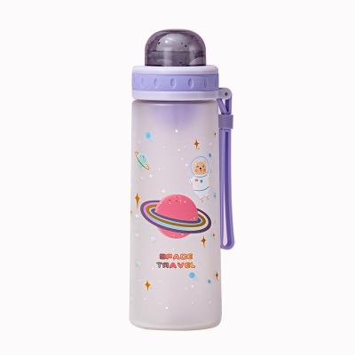 China 2021 New Sustainable 460ml Frosted Plastic Water Cup Portable Outdoor Travel Cup Frosted Water Bottle Plastic for sale