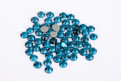 China Lead Free Hotfix Crystal Rhinestones High Color Accuracy Wear Resistance for sale