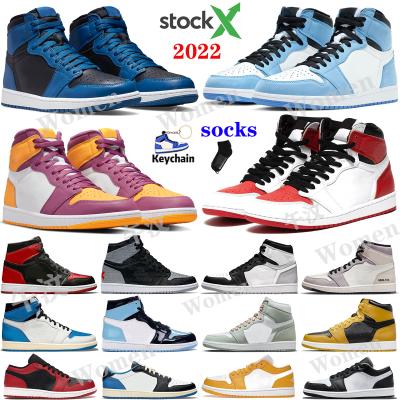 China Fashion Trend Fashion Trend In Designer Shoes AJ 1 UNC Basketball X Brand Running Newest 1 Retro OG 1s Dark Mocha Blue High Low Mens Sneakers for sale