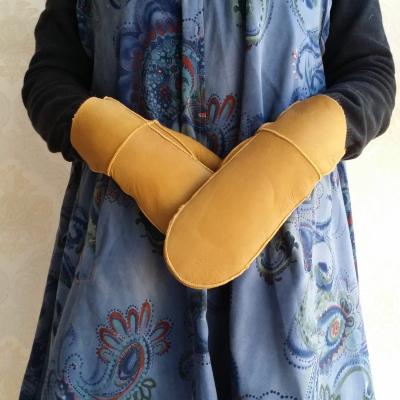 China Simply 2021 Hot Sale Genuine Sheepskin Mitt Leather Gloves for sale