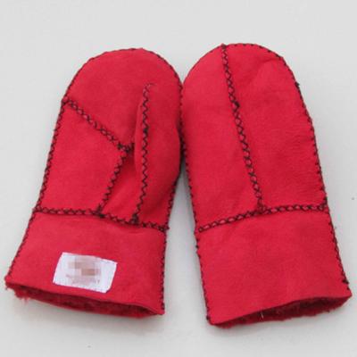 China Simply Wholesale Factory Price Winter Mittens Warm Gloves For Baby Sheepskin Mittens for sale