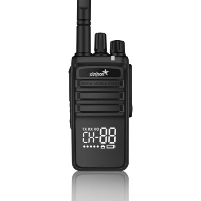 Cina A90 Ham Radio High Power Walkie Talkie OEM Handheld 10km-15km Best 8 Watts For Construction Site Radio 1700mAh in vendita