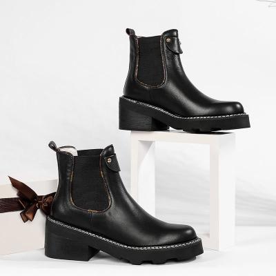 China Famous brand waterproof luxury ladies shoes designer leather boots genuine rubber waterproof ankle boots for sale