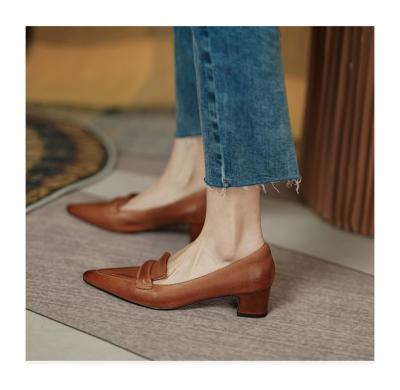 China Fashion Breathable Ladies Pumps Best New Style Fashions Genuine Leather Work Shoes for sale