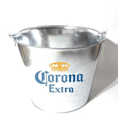 China 2021 Wholesale Hot Selling Viable Amazon Ice Cube Maker Crown Beer Ice Bucket for sale