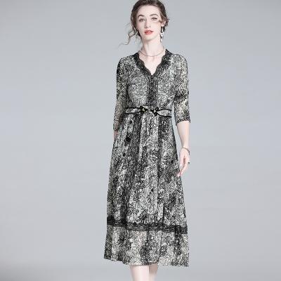 China Anti-wrinkle Fashion vintage dresses lace stitching V-neck midi dress velvet  Black and grey printing elegant casual dresses for sale