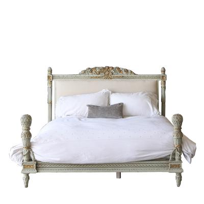 China Traditional French Outlet Bedroom Carved Antique Solid Wood King Size Double Bed Bespoke Furniture for sale